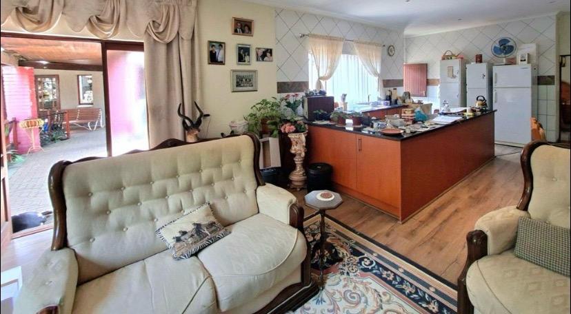 4 Bedroom Property for Sale in Sasolburg Ext 4 Free State
